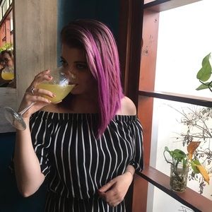 Meet your Posher, Aly